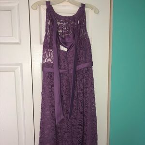 David’s Bridal Junior Sleeveless Lace Halter Dress